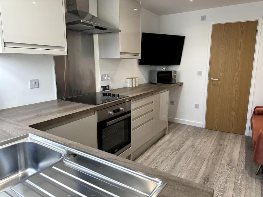 Cosy 1 Bedroom Apartment In Cardiff Exterior photo